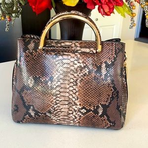 NWOT Dune Faux Snakeskin Handbag three pocket zip/snap closure tan/brown/black